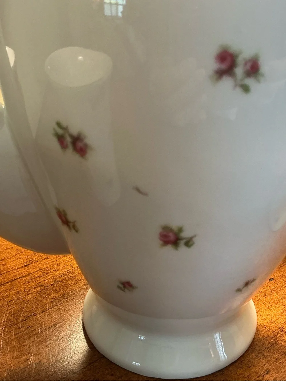 Antique Victoria Porcelain Coffee Set-Coffee Pot/lid and 4 Coffee